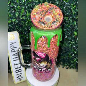Glitter Fish Graphic Snowglobe Tumbler with Green Drip Lid